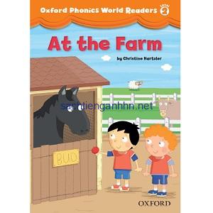 Oxford Phonics World Readers Level 2 At the Farm Oxford Phonics World Readers Level 2 At the Farm